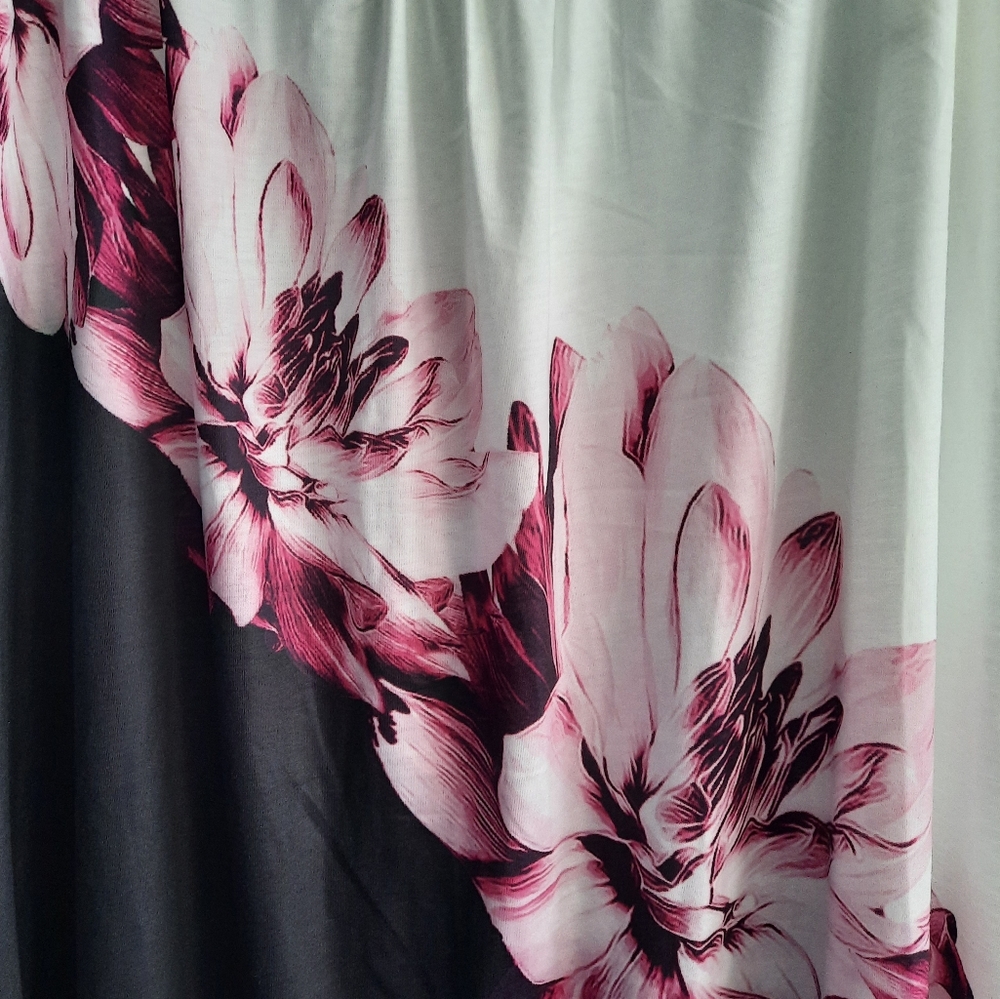 NWOT  women's dress - Picture 4 of 5